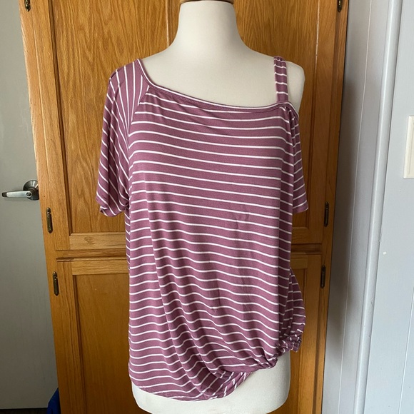 Cold Shoulder Faux Knot Blouse - Picture 1 of 2